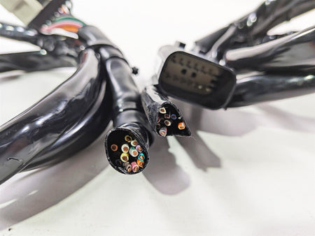 2011 Harley Touring FLHTCU CVO Electra Glide Left Right Control Switch 71682-06A-Mototech271