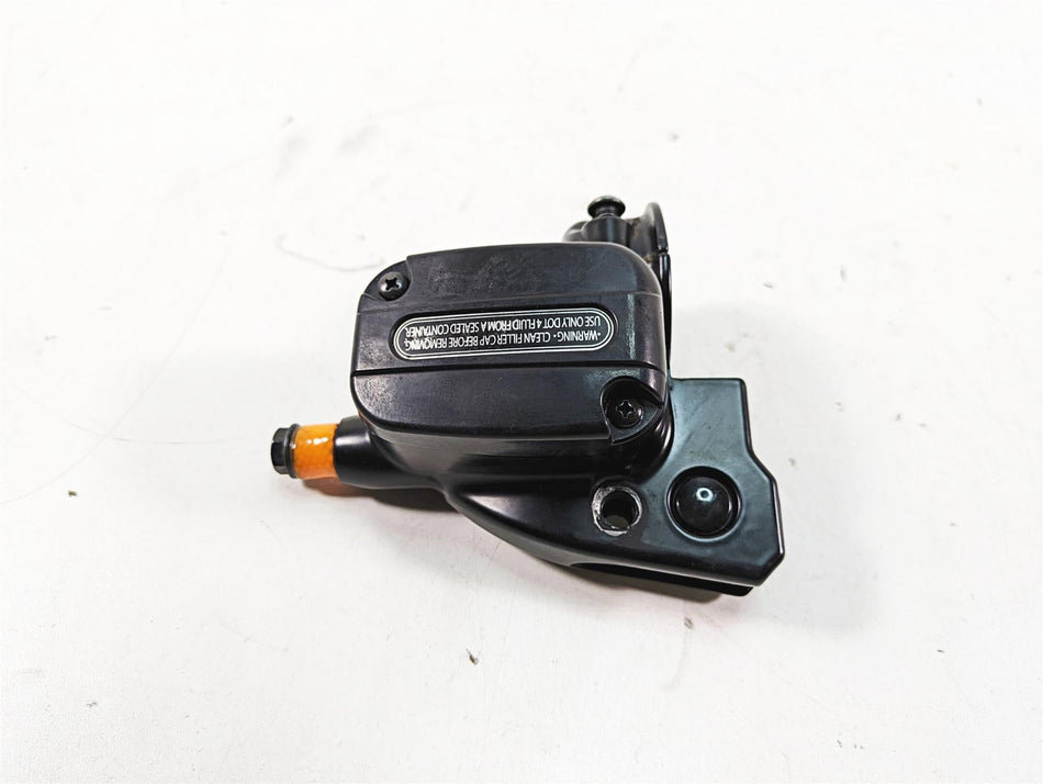 2018 Harley Touring FLHXSE CVO Street Glide Clutch Master Cylinder 37200343C {{ shop.shopifyCountryName }} - Mototech271