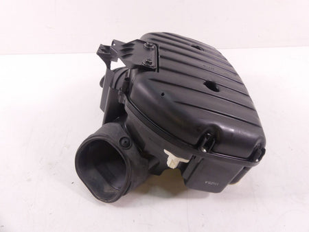 2018 Suzuki GSXR750 Air Box Filter Breather Cleaner 13720-14J00 {{ shop.shopifyCountryName }} - Mototech271