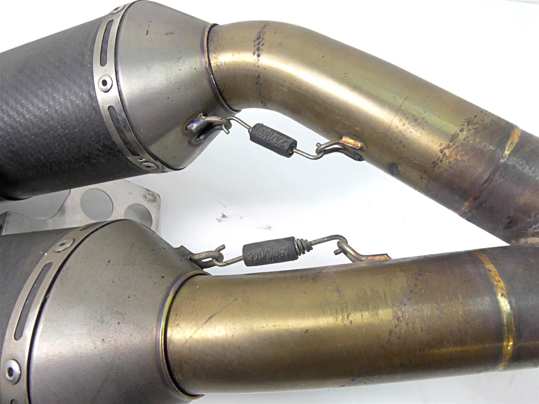 2008 Ducati 848 SBK LeoVince Header Muffler Carbon Exhaust System 307908202 {{ shop.shopifyCountryName }} - Mototech271