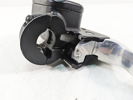 2020 Harley Softail FXBB Street Bob Front Brake Master Cylinder 1/2" 41700233 {{ shop.shopifyCountryName }} - Mototech271