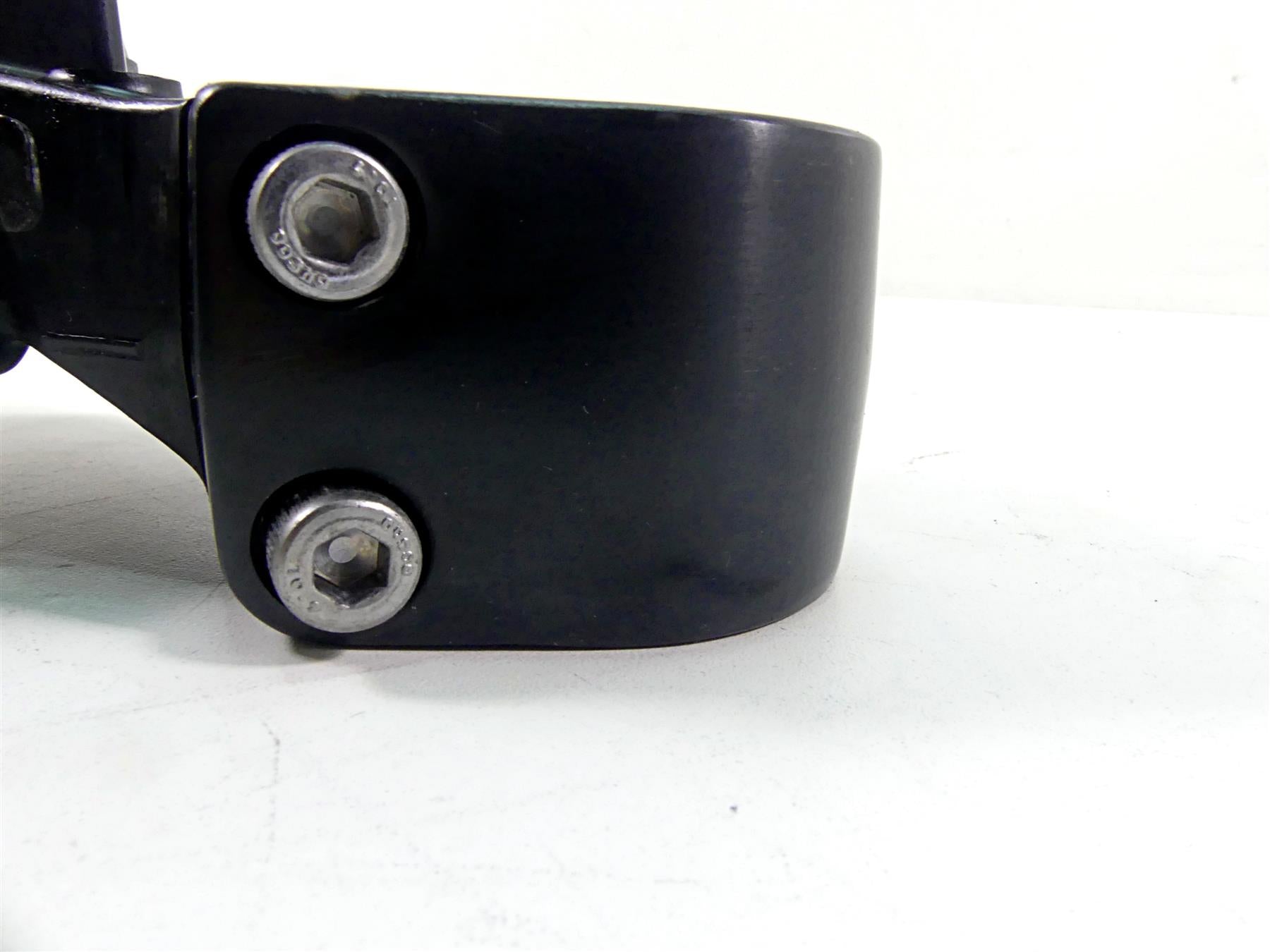2012 Yamaha VMX17 VMAX 1700 Lower Triple Tree Steering Clamp 52mm 2S3-23340-00 {{ shop.shopifyCountryName }} - Mototech271