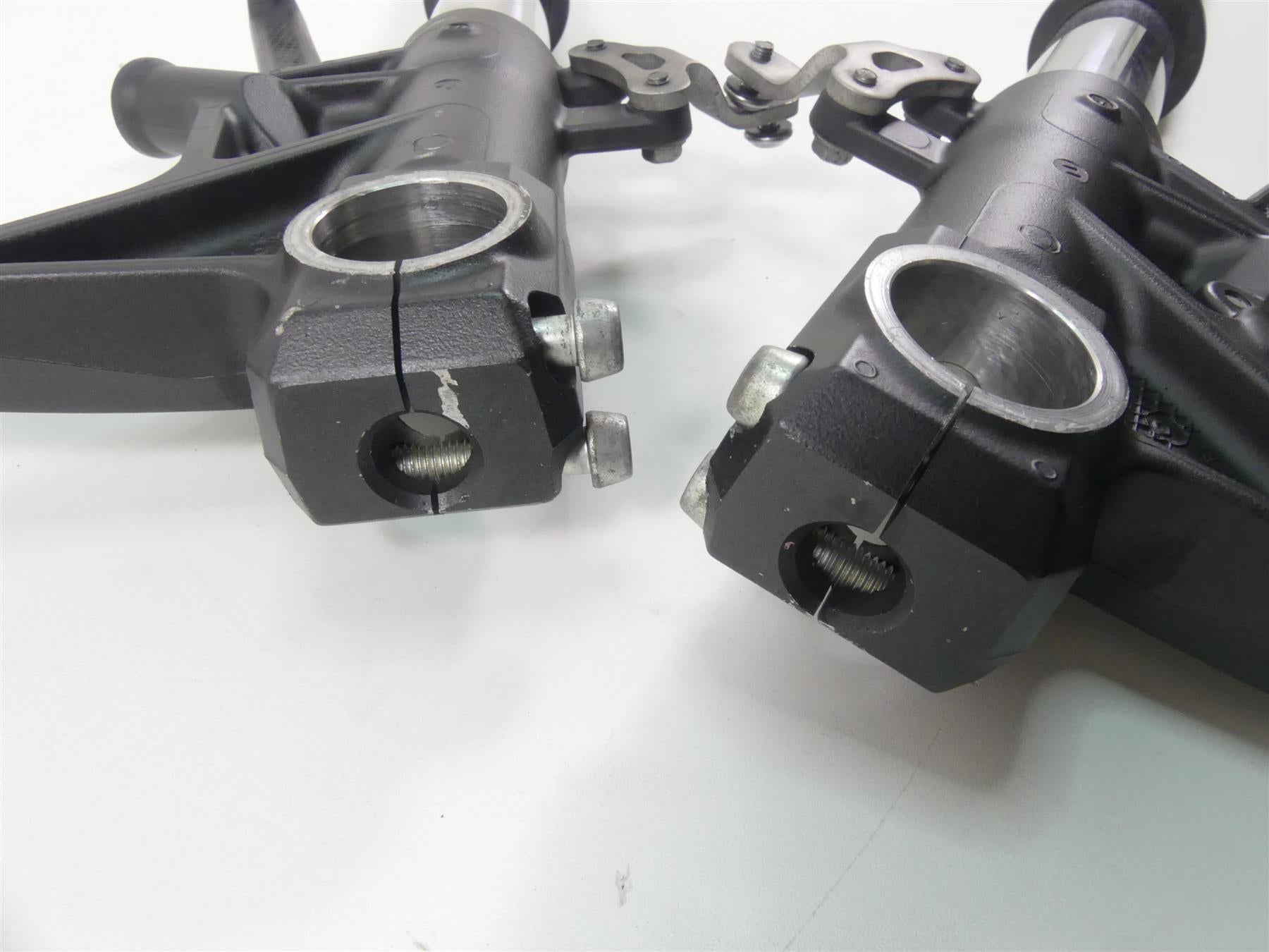 2012 Kawasaki ZX1400 ZX14R Ninja Front Straight Fork Legs 44071-5138 44071-5139 {{ shop.shopifyCountryName }} - Mototech271