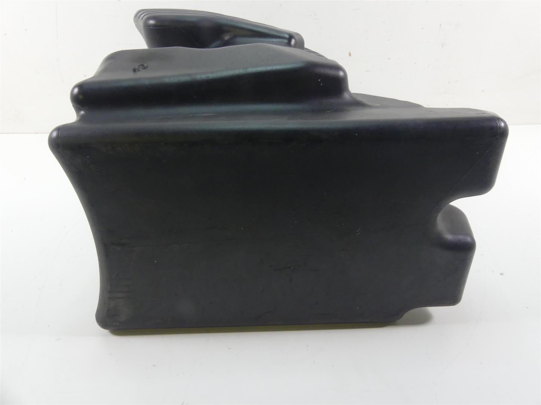 2011 Harley VRSCF Muscle Rod Plastic Fuel Gas Petrol Tank Reservoir 61328-07A {{ shop.shopifyCountryName }} - Mototech271