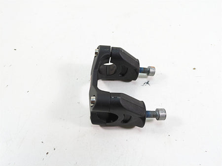 2020 Aprilia Tuono V4 Factory Handlebar Holder Riser Set 2B003986 2B003980 {{ shop.shopifyCountryName }} - Mototech271