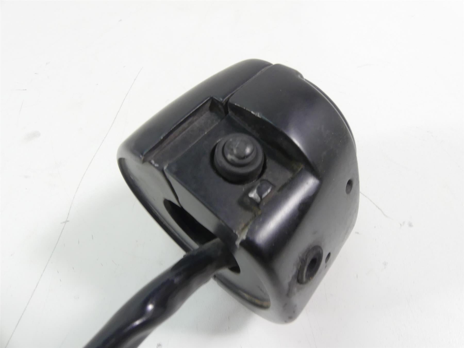 2013 Harley Davidson VRSCF Muscle Left Hand Light Control Switch 71682-06A {{ shop.shopifyCountryName }} - Mototech271