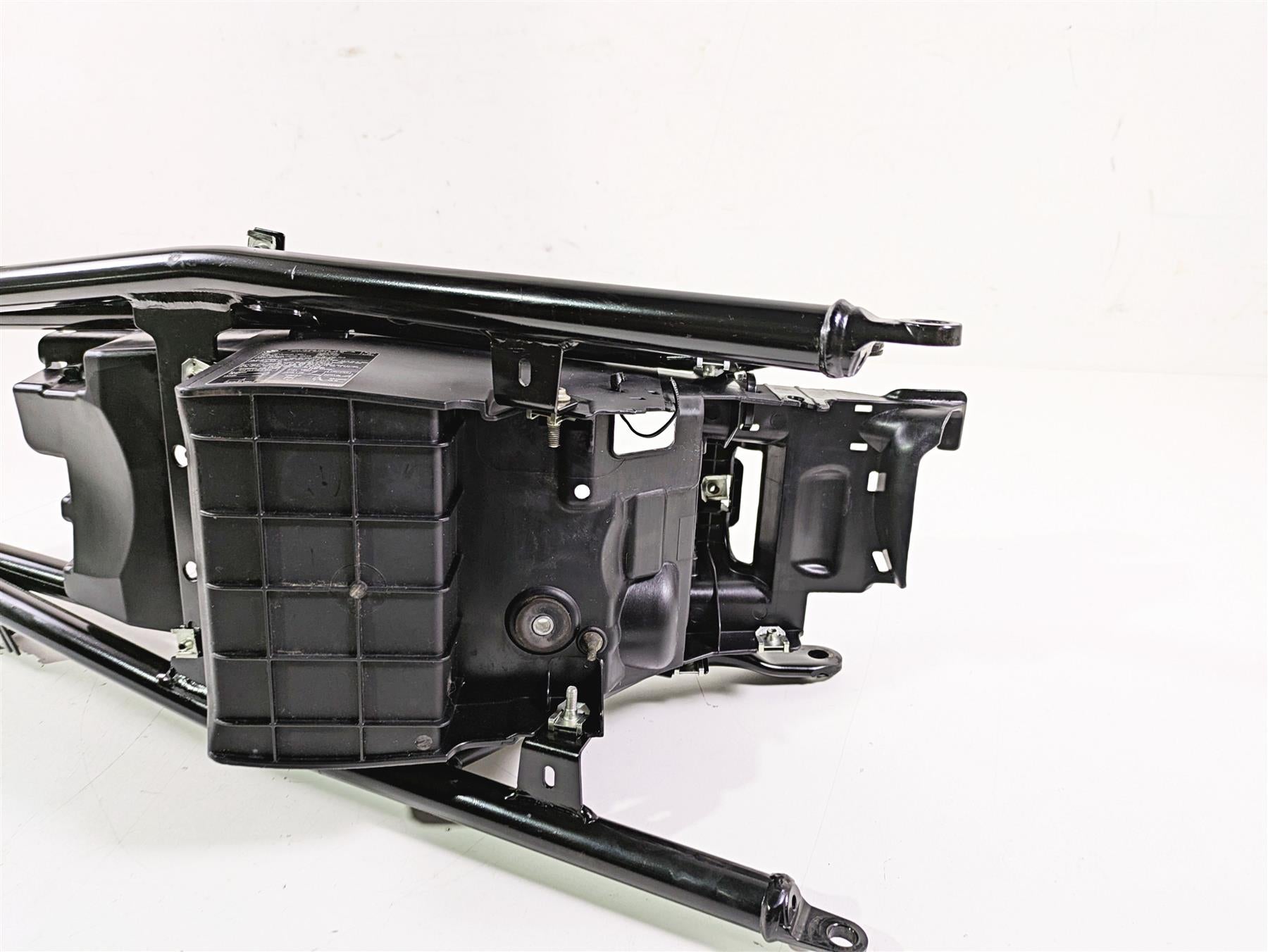 2019 BMW G310GS K02 Straight Subframe & Inner Fender 46518562029 {{ shop.shopifyCountryName }} - Mototech271