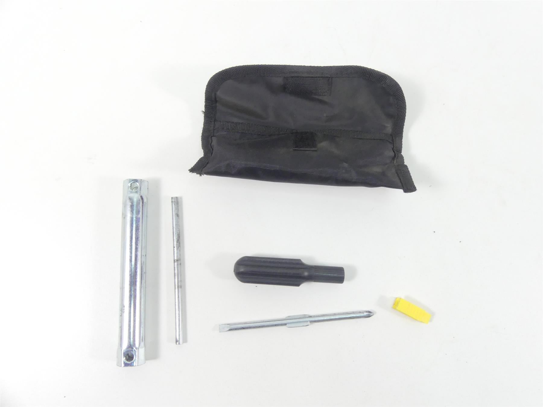 2010 Ducati Streetfighter 1098 S Oem Tool Kit Bag Set 69720252A {{ shop.shopifyCountryName }} - Mototech271
