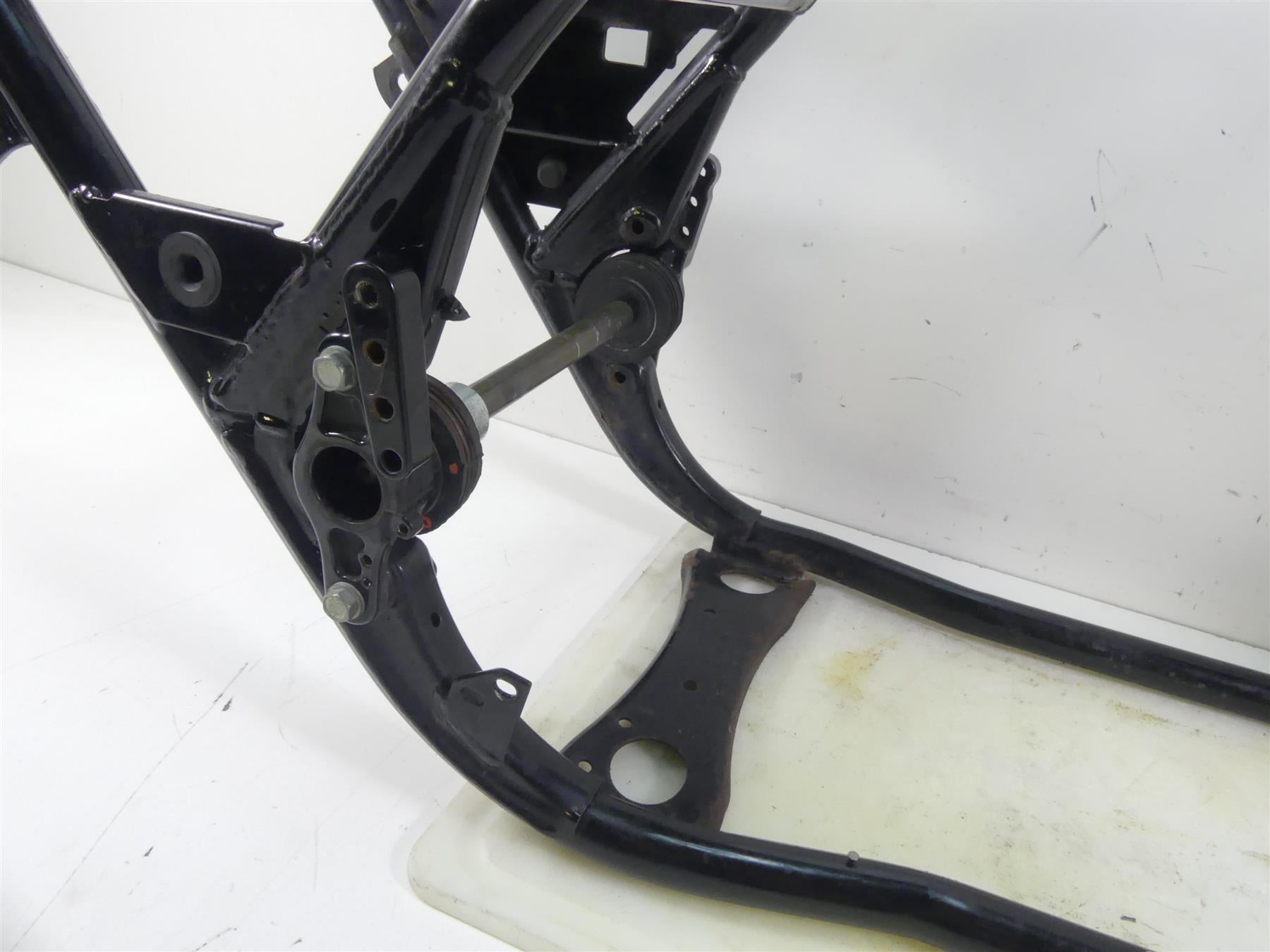2007 Harley FLHTCU SE2 CVO Electra Glide Straight Main Frame Chassis With Clear Arkansas Title 47900-07 {{ shop.shopifyCountryName }} - Mototech271