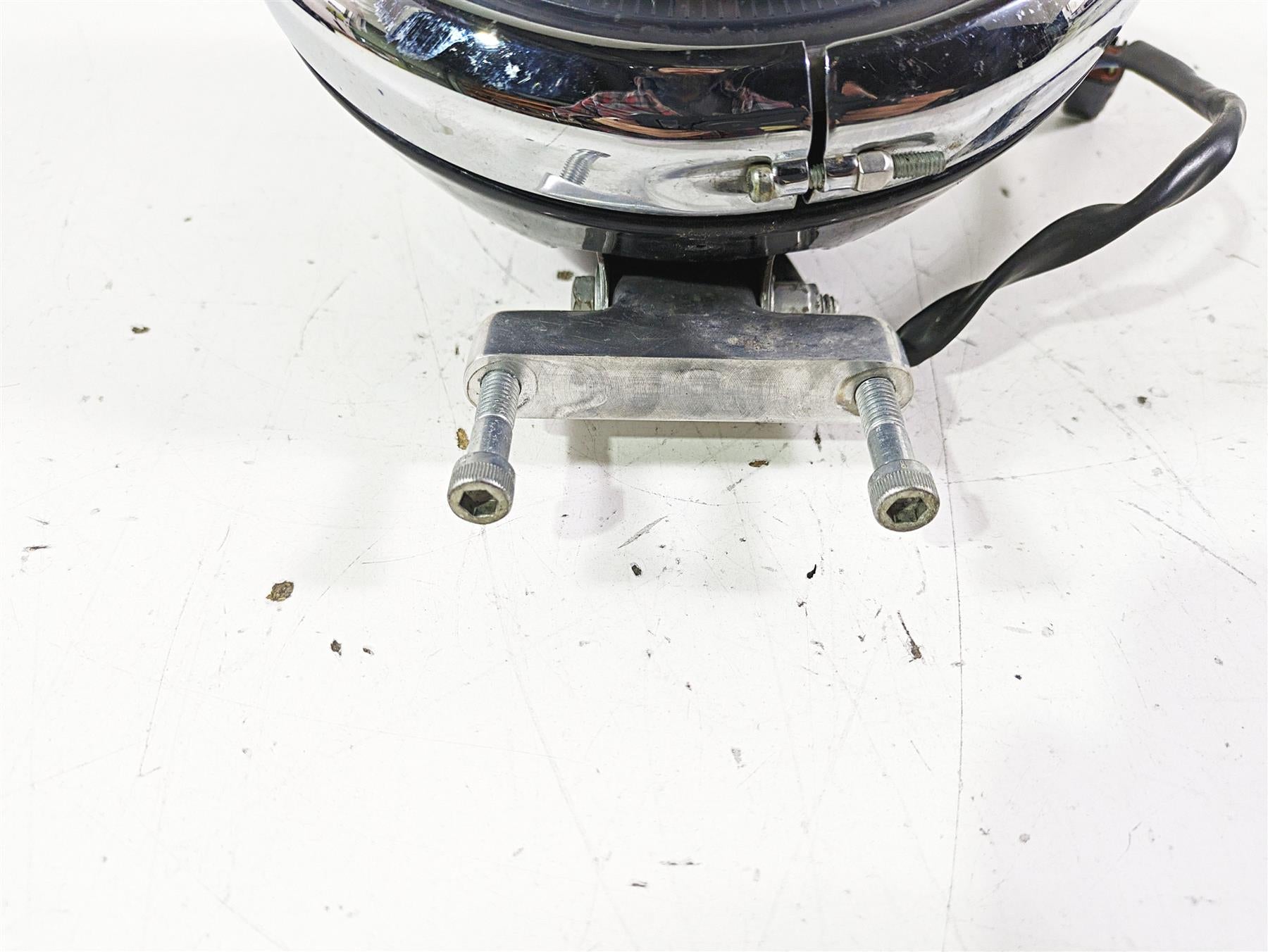 2021 Harley Softail FLSL Slim Headlight Head Light Lamp 67700320A 67700347 {{ shop.shopifyCountryName }} - Mototech271