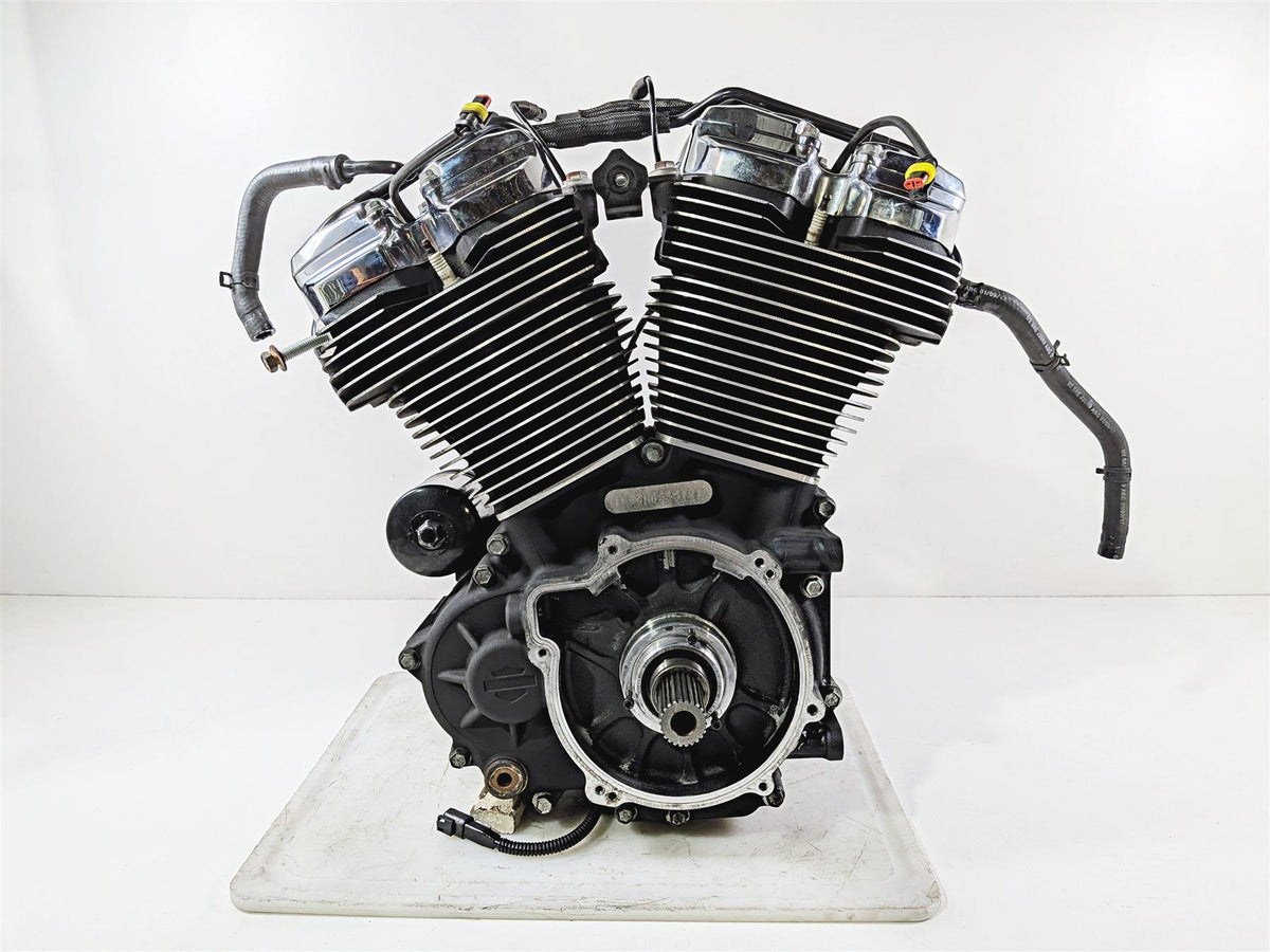 2017 Harley Touring FLHXS Street Glide Engine Motor 107 M8 19K - Video 16200370 {{ shop.shopifyCountryName }} - Mototech271