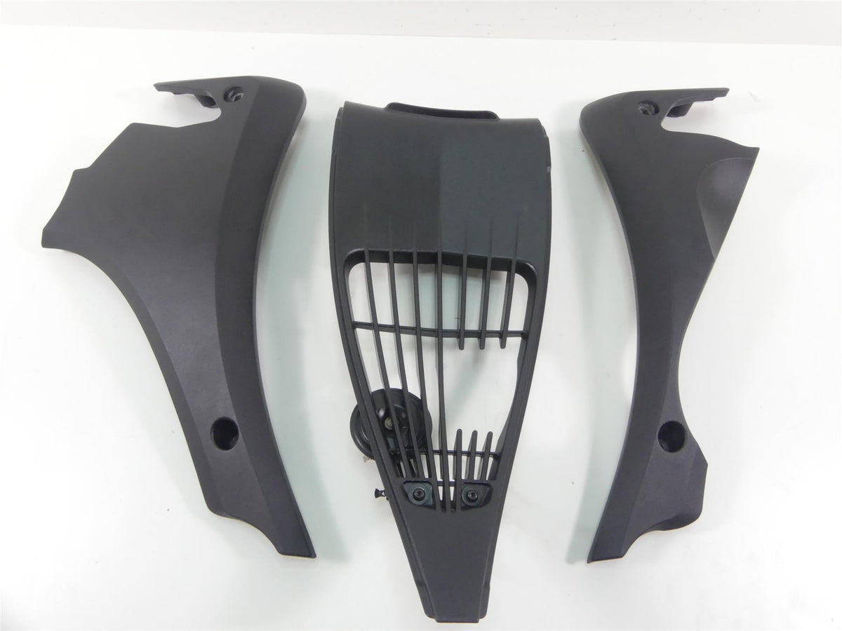 2015 Victory Cross Country 8 Ball Radiator Side & Center Cover Fairings 5437803 {{ shop.shopifyCountryName }} - Mototech271