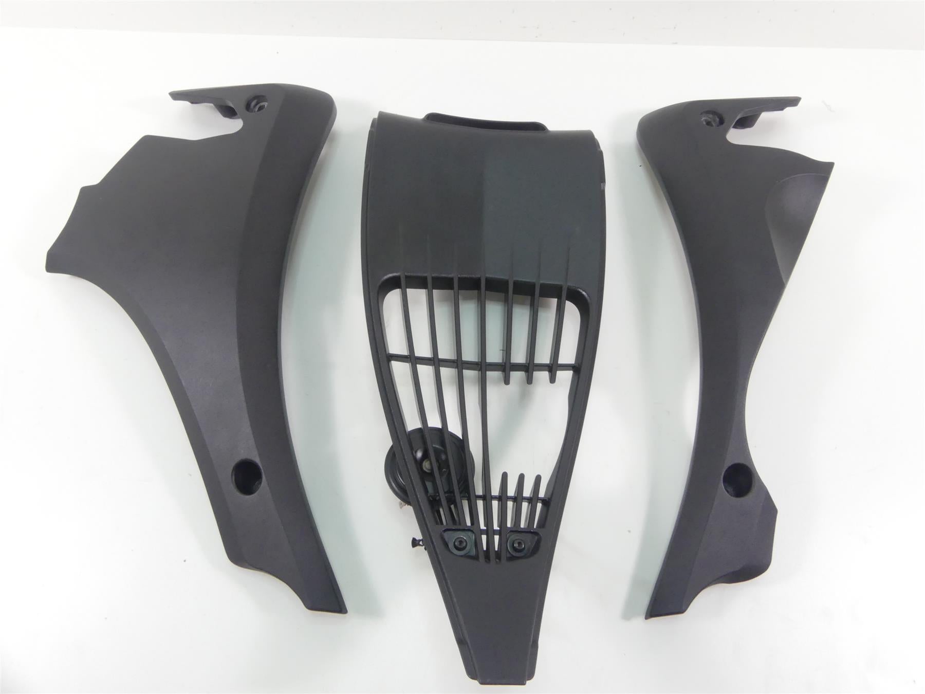 2015 Victory Cross Country 8 Ball Radiator Side & Center Cover Fairings 5437803