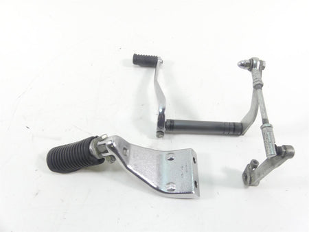 2003 Harley Dyna 100TH FXDL Low Rider Left Front Footpeg & Shifter Mid 50639-90 {{ shop.shopifyCountryName }} - Mototech271