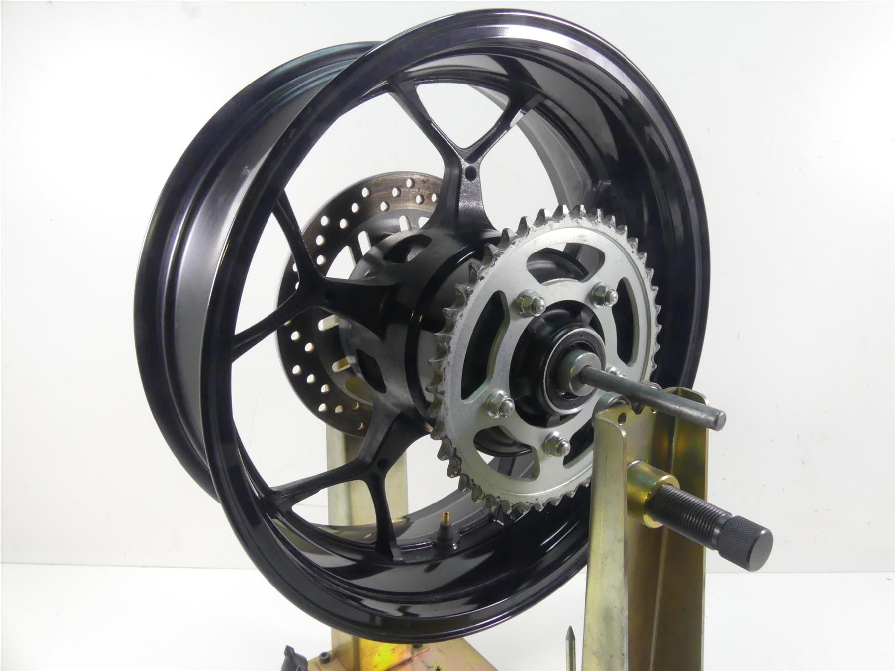 2021 Kawasaki ZX1400 ZX14R Ninja Straight Rear 17x6 Wheel Rim 41073-0731-18F {{ shop.shopifyCountryName }} - Mototech271