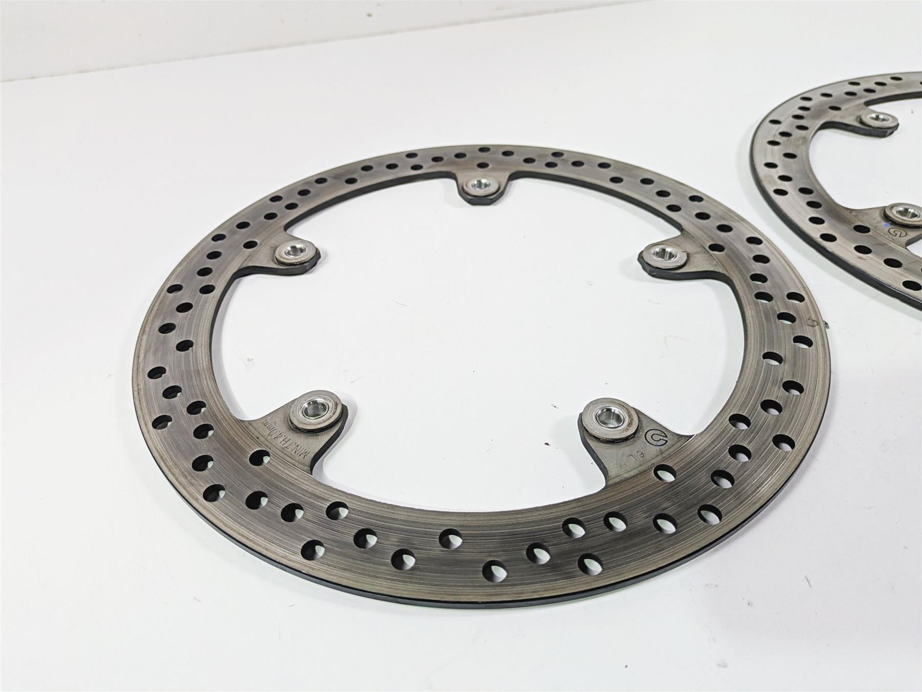2018 BMW R nineT Urban GS K33 Front Brake Disc Rotor Set 320Mm 34118526575 {{ shop.shopifyCountryName }} - Mototech271