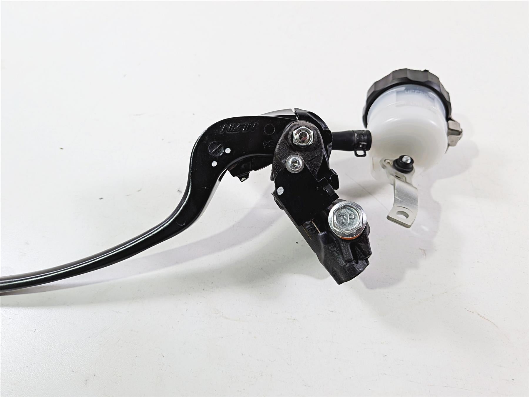 2024 Suzuki GSXR 600 Front Radial Brake Master Cylinder Nissin 11/16 59600-47H00 {{ shop.shopifyCountryName }} - Mototech271