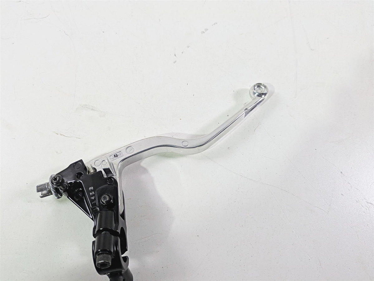 2024 Triumph Street Triple 765 R Clutch Perch & Lever T2043872 {{ shop.shopifyCountryName }} - Mototech271