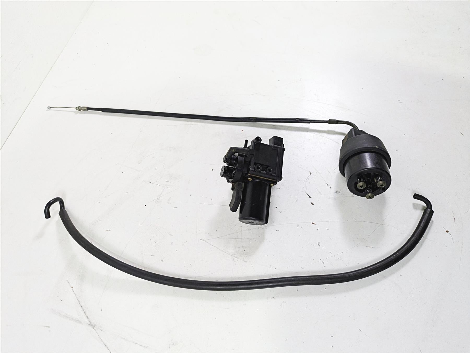 2004 Yamaha XVZ1300 Royal Star Cruise Control Vacuum Pump Set 4XY-85861-00-00 {{ shop.shopifyCountryName }} - Mototech271