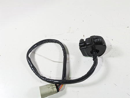 2008 Harley Touring FLHTCU E-Glide 105TH Left Hand Control Switch Audio 71682-06 {{ shop.shopifyCountryName }} - Mototech271