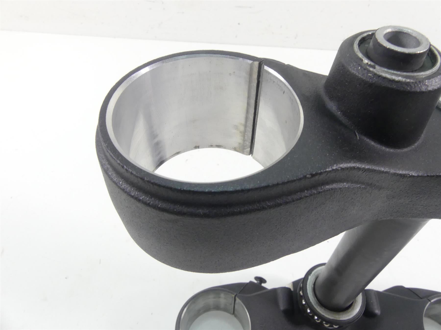 2014 Ducati Hypermotard 821 SP Upper Lower Triple Tree Set 34110971AA 34220761AA {{ shop.shopifyCountryName }} - Mototech271