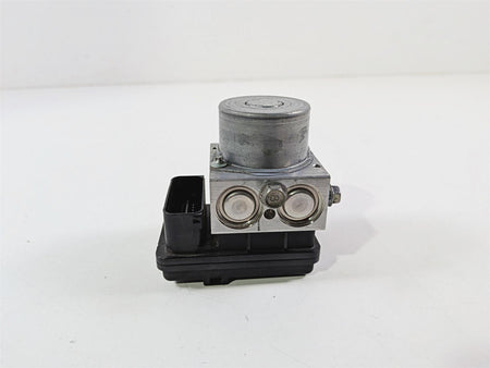 2024 Yamaha YZF R1 RN65 Abs Brake Pump Pressure Module Unit B3L-85930-08-00 {{ shop.shopifyCountryName }} - Mototech271