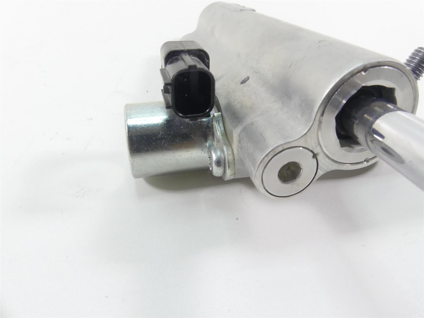 2022 Suzuki GSXR750 Kyb Steering Damper Stabilizer Assistant 51750-21H10 19G025 {{ shop.shopifyCountryName }} - Mototech271
