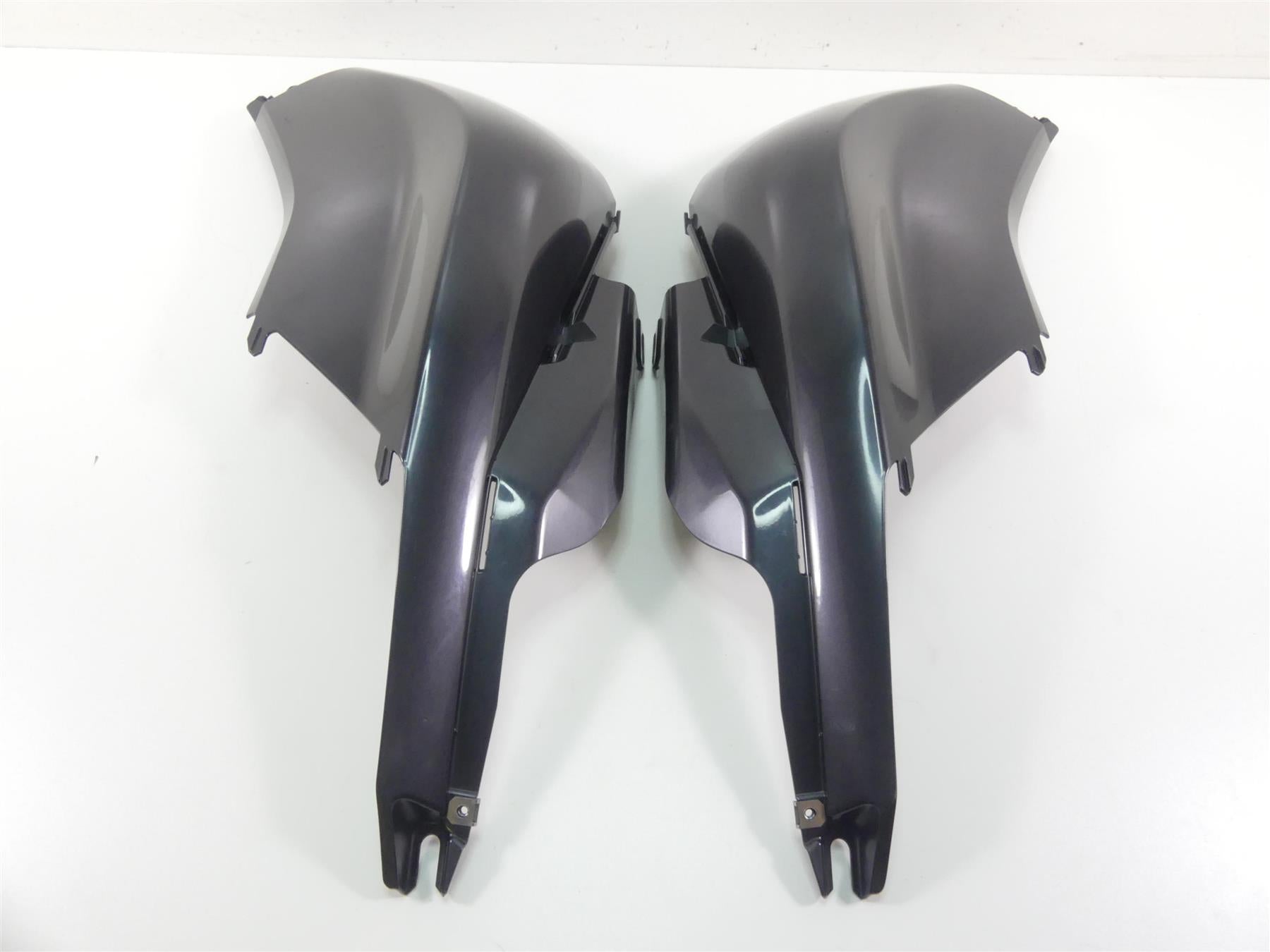 2014 BMW K1600 GTL K48 Fuel Gas Tank Side Fairing Cover Cowl Set 46637710452 {{ shop.shopifyCountryName }} - Mototech271