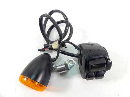 2011 Harley Softail FXS Blackline Left Control Switch + Blinker - Read 72951-12A {{ shop.shopifyCountryName }} - Mototech271