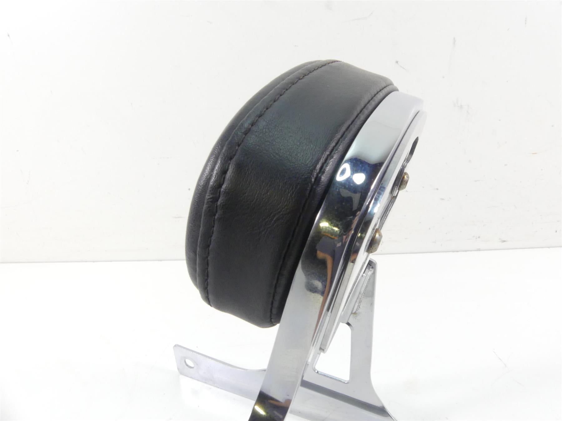 2009 Harley FXDL Dyna Low Rider Low Short OEM Passenger Backrest Sissy Bar {{ shop.shopifyCountryName }} - Mototech271