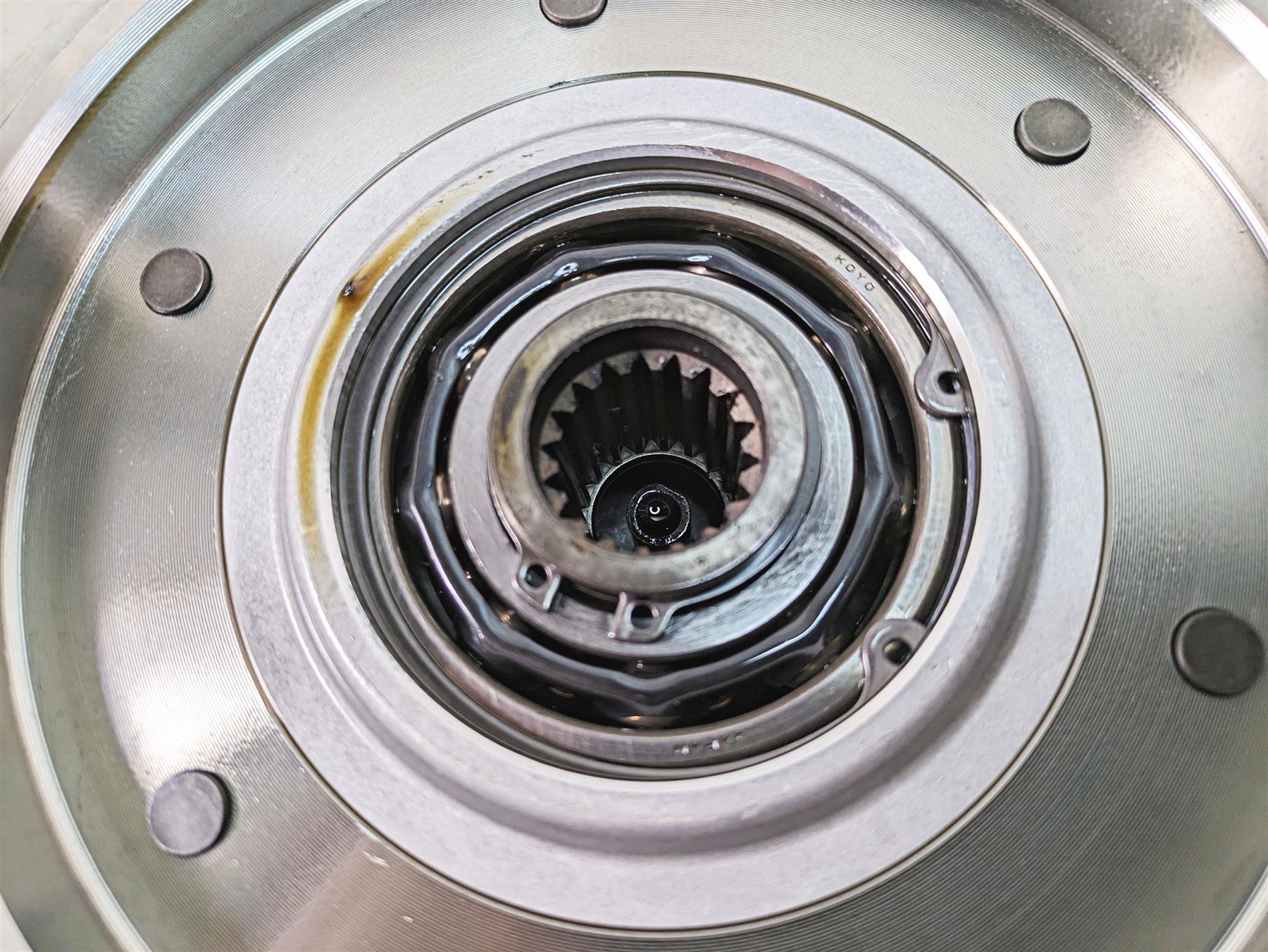 2009 Harley FXCWC Softail Rocker C Primary Drive Clutch Kit - 26k 37813-06A {{ shop.shopifyCountryName }} - Mototech271
