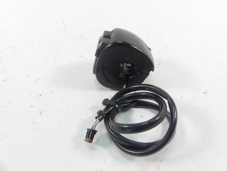 2021 Harley Softail FXBBS Street Bob Left Hand Light Control Switch 71500292 {{ shop.shopifyCountryName }} - Mototech271