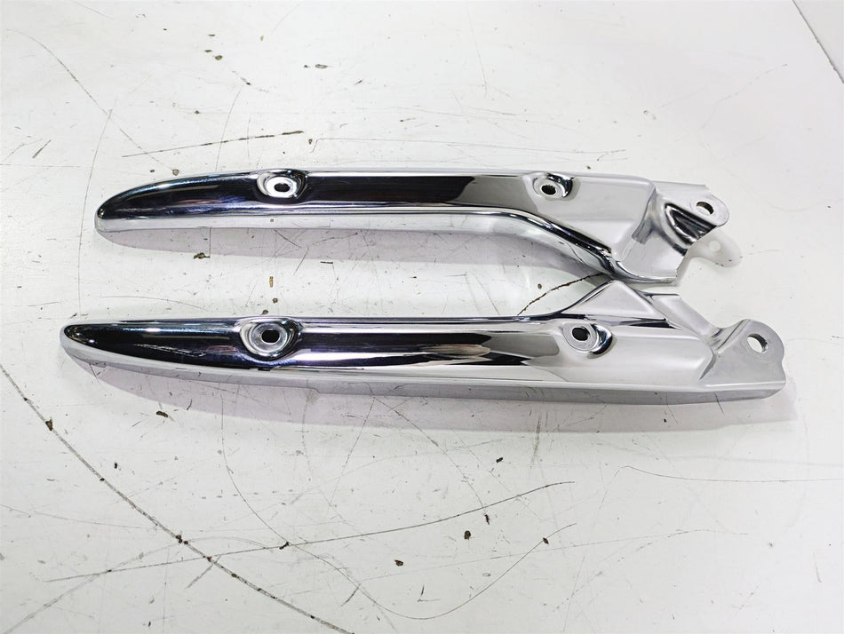 2002 Honda GL1500 CD Valkyrie Deluxe Rear Fender Struts Braces Set 77330-MZ0-A40 {{ shop.shopifyCountryName }} - Mototech271