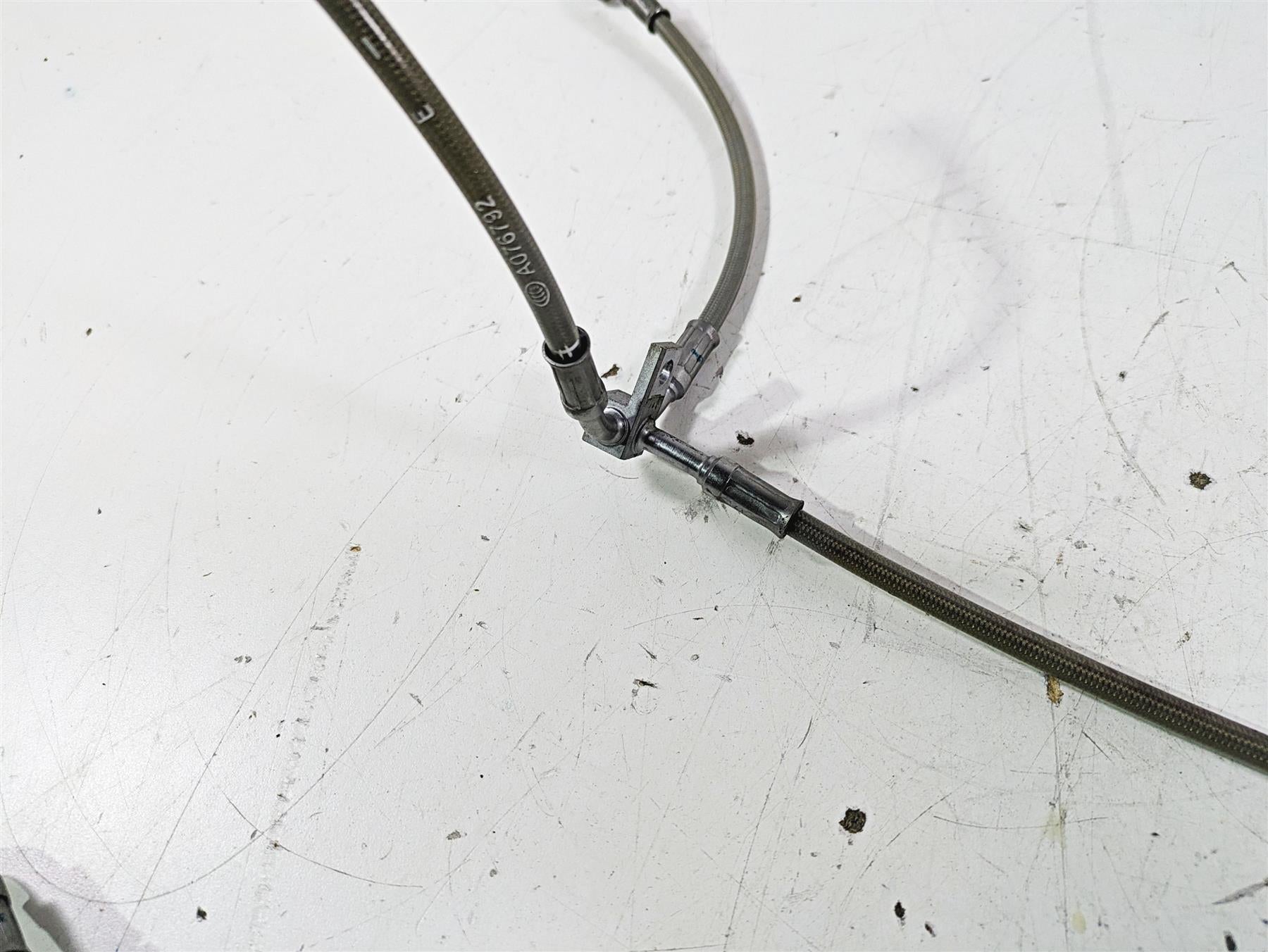 2014 BMW R1200 RT RTW K52 Front Abs Brake Line Set 34328541828 34328541829 {{ shop.shopifyCountryName }} - Mototech271