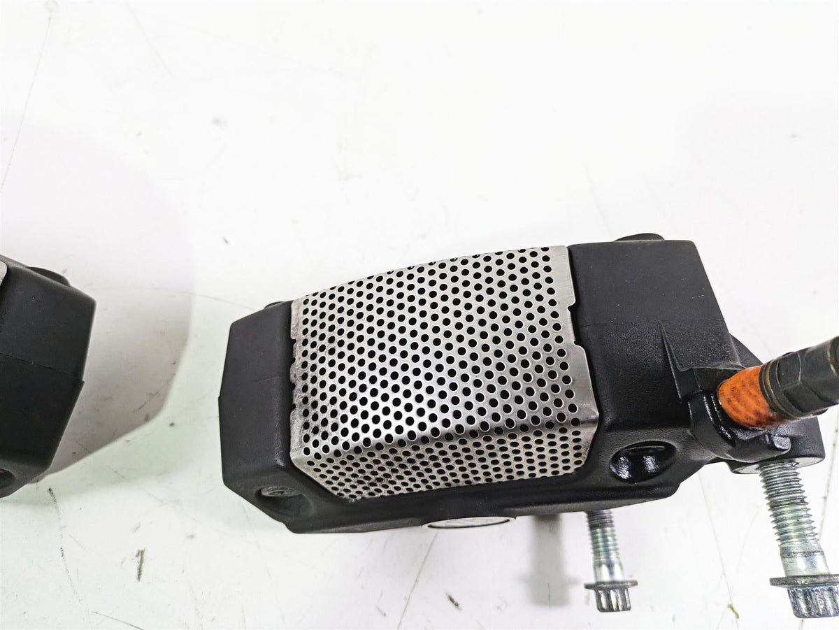 2015 Harley Touring FLHTKL E -Glide Low Front Brake Caliper Set 43027-08 {{ shop.shopifyCountryName }} - Mototech271