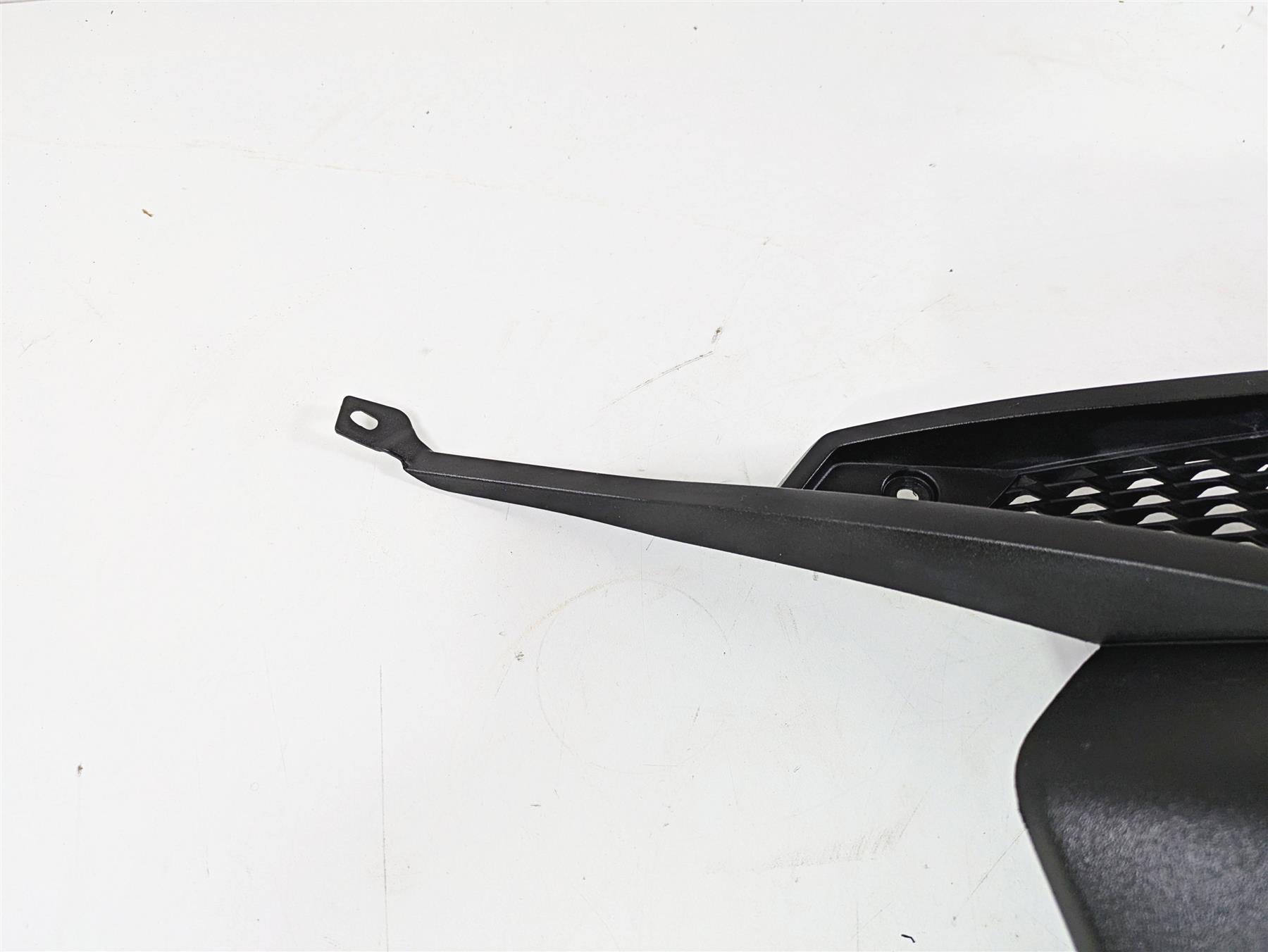 2017 BMW F800GS Adv K75 Left Main Tank Fairing Cover 46638530529 {{ shop.shopifyCountryName }} - Mototech271