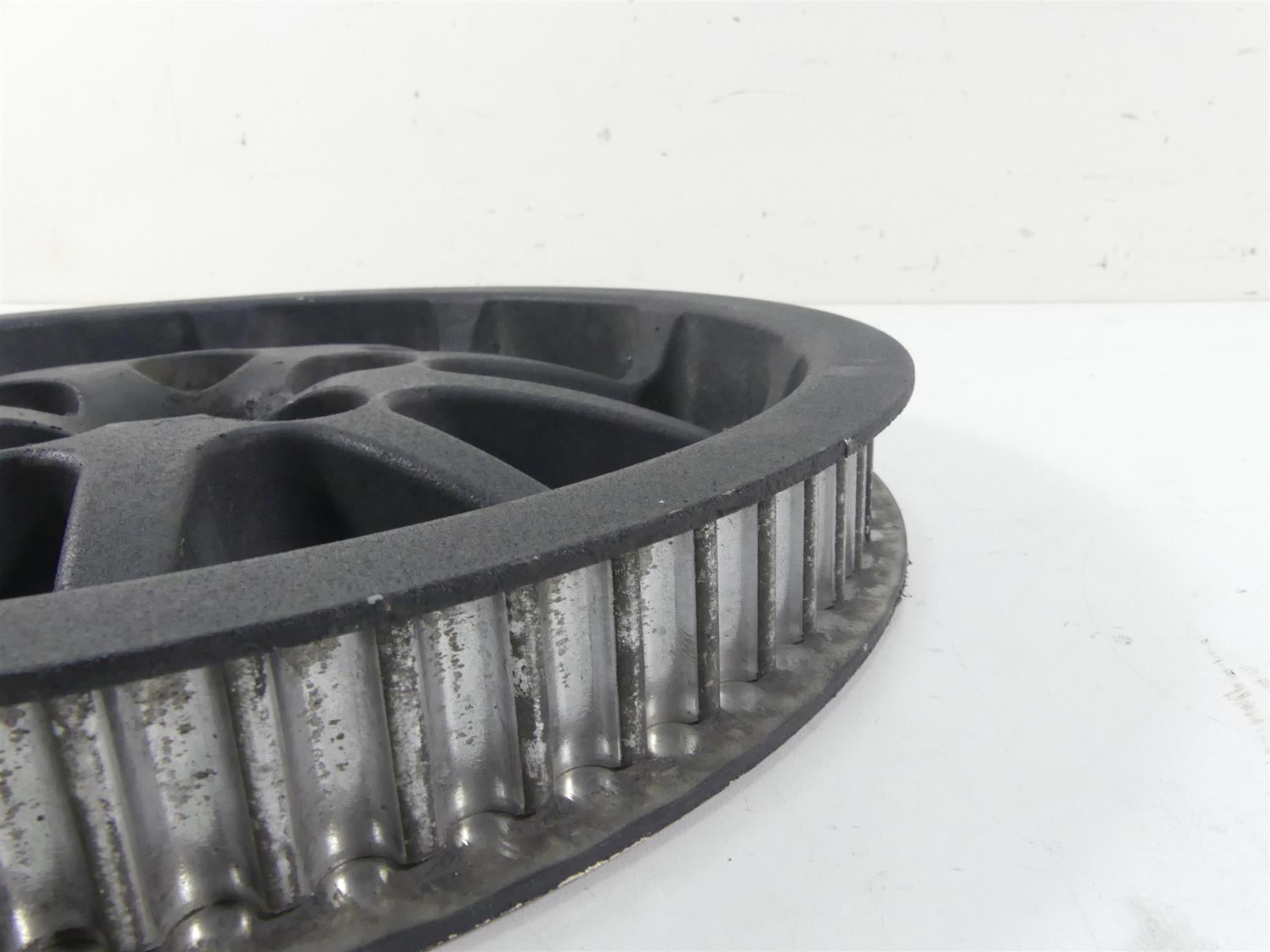 2015 Victory Cross Country Tour Rear Drive Belt Pulley Sprocket 70T 28mm 1 {{ shop.shopifyCountryName }} - Mototech271