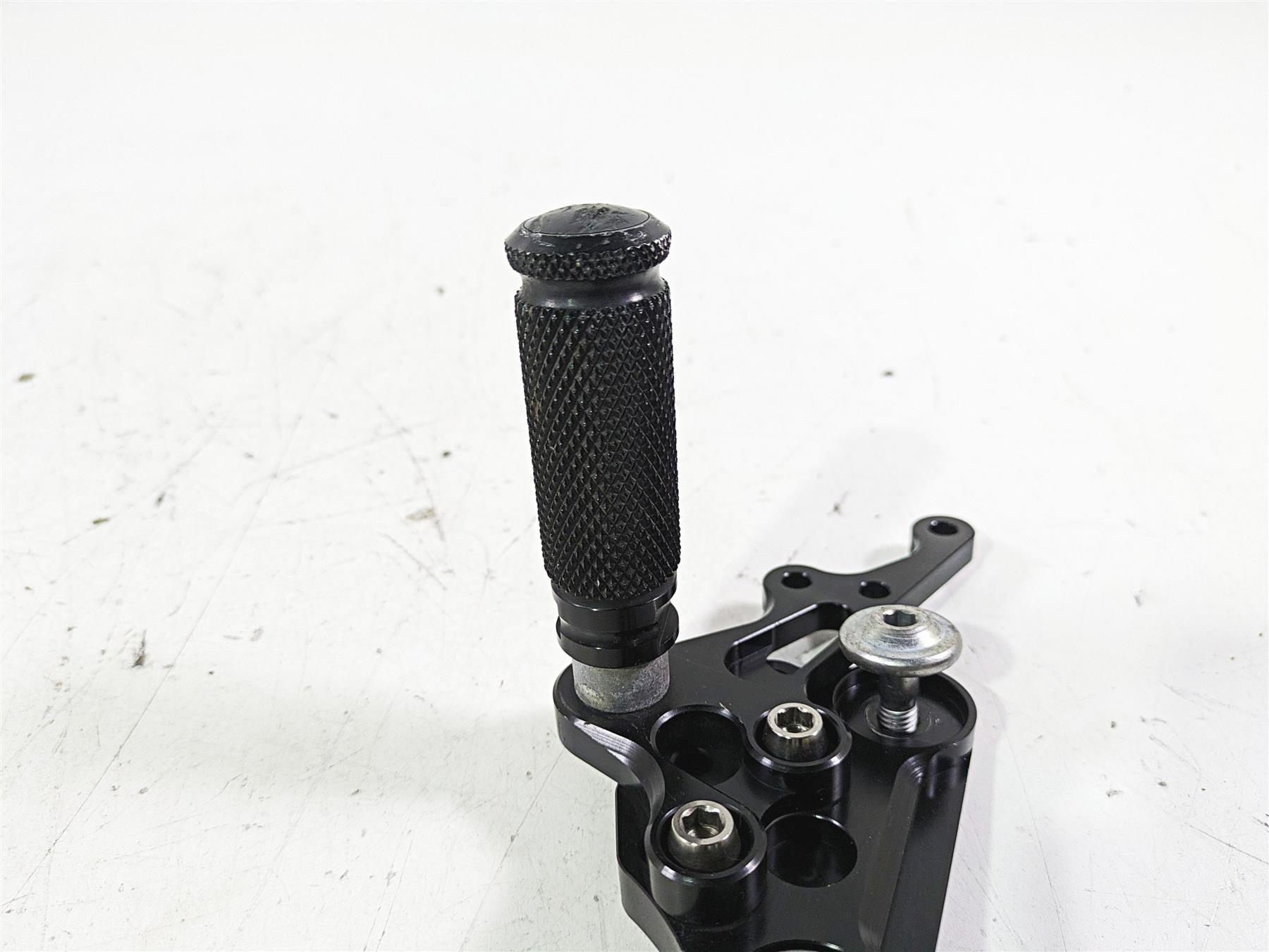 2018 Suzuki GSX1300 R Hayabusa Right Front Racing Footpeg Foot Rest {{ shop.shopifyCountryName }} - Mototech271