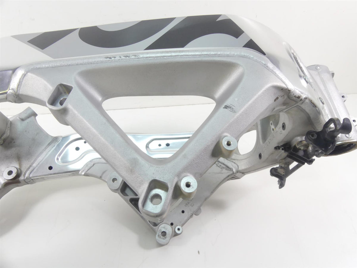 2019 Aprilia Tuono V4 RR Factory Straight Main Frame Chassis - Slvg 896962 {{ shop.shopifyCountryName }} - Mototech271