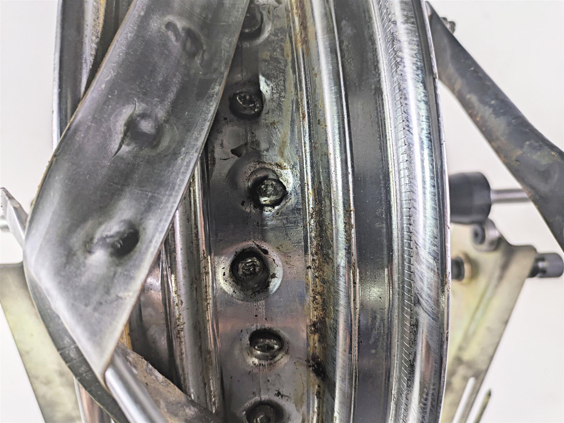 2006 Yamaha XVS650 V-Star Classic Straight 15x3.5 Rear Wheel 3JB-25311-00-35 {{ shop.shopifyCountryName }} - Mototech271