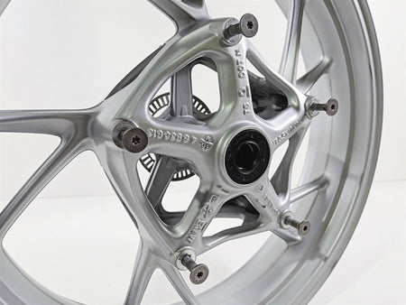 2023 BMW R1250RT RTP K52 Front Silver Wheel Rim 17x3.5 .38mm Runout 36318538086 {{ shop.shopifyCountryName }} - Mototech271