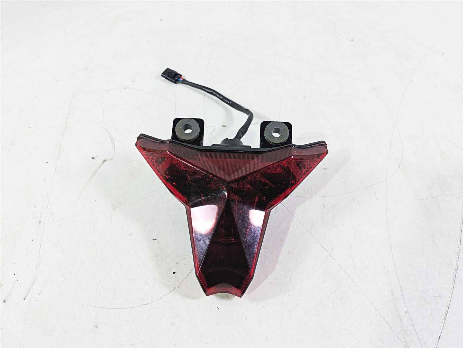 2020 Kawasaki ZX6R Ninja Taillight Tail Light Lamp 23025-0373 23025-0385 {{ shop.shopifyCountryName }} - Mototech271