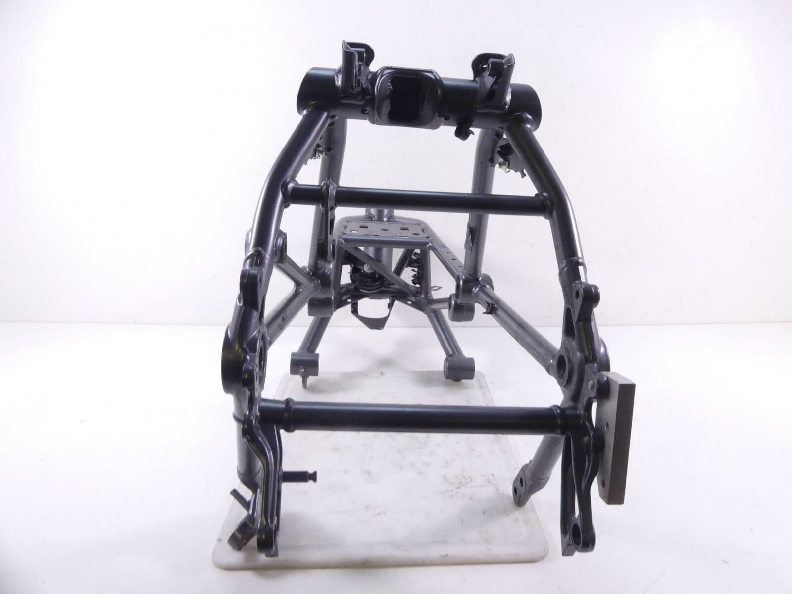 2016 BMW R1200R K53 Straight Main Frame Chassis Slvg 46518524779 / 46518387843 {{ shop.shopifyCountryName }} - Mototech271