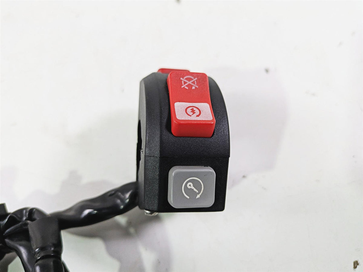 2018 KTM 1290 Super Adv S Right Hand Control Switch 61411174000 61411174100 {{ shop.shopifyCountryName }} - Mototech271