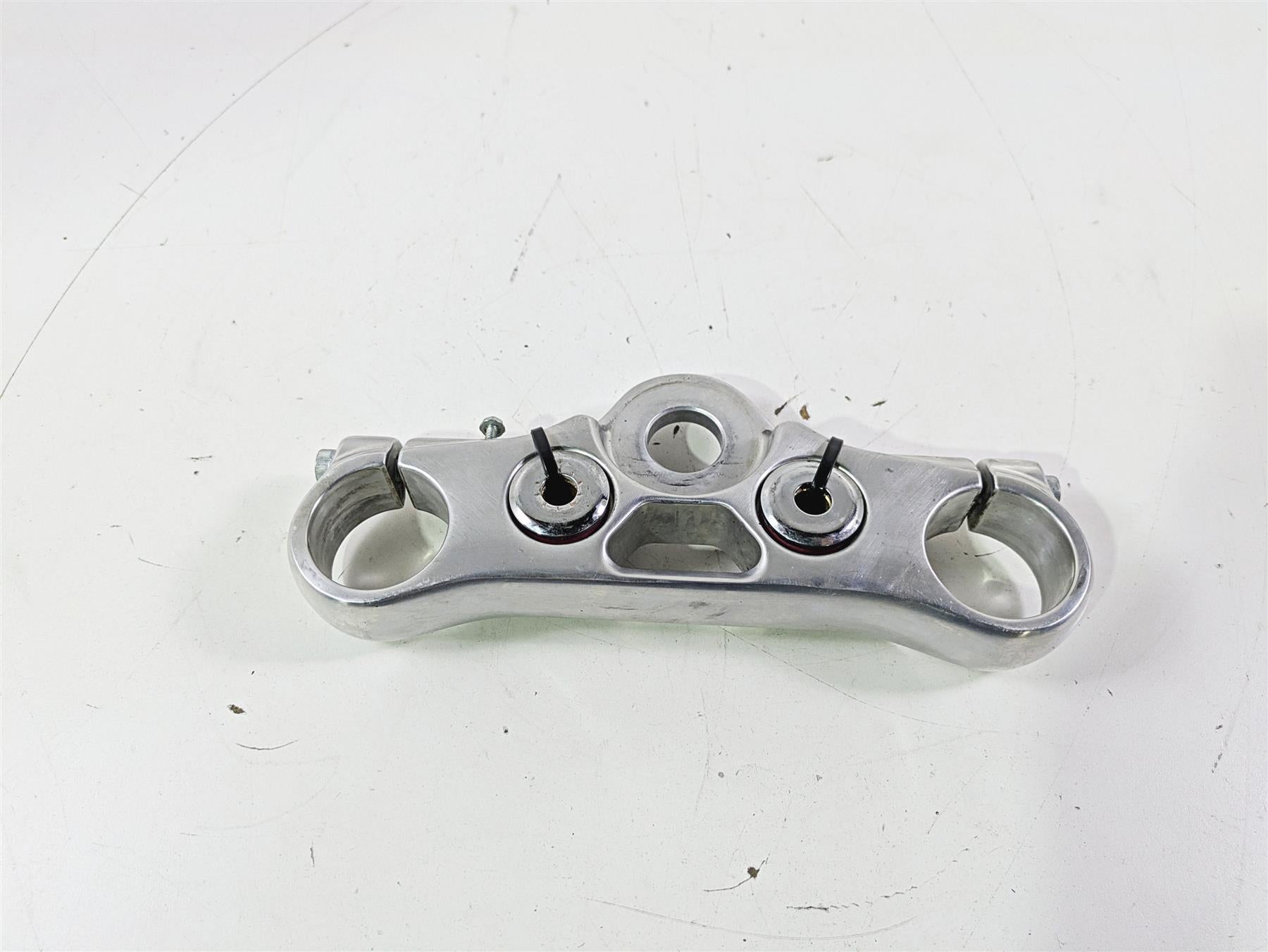 2011 Harley FXDC Dyna Super Glide Upper Triple Tree Clamp 49mm 45538-08 {{ shop.shopifyCountryName }} - Mototech271