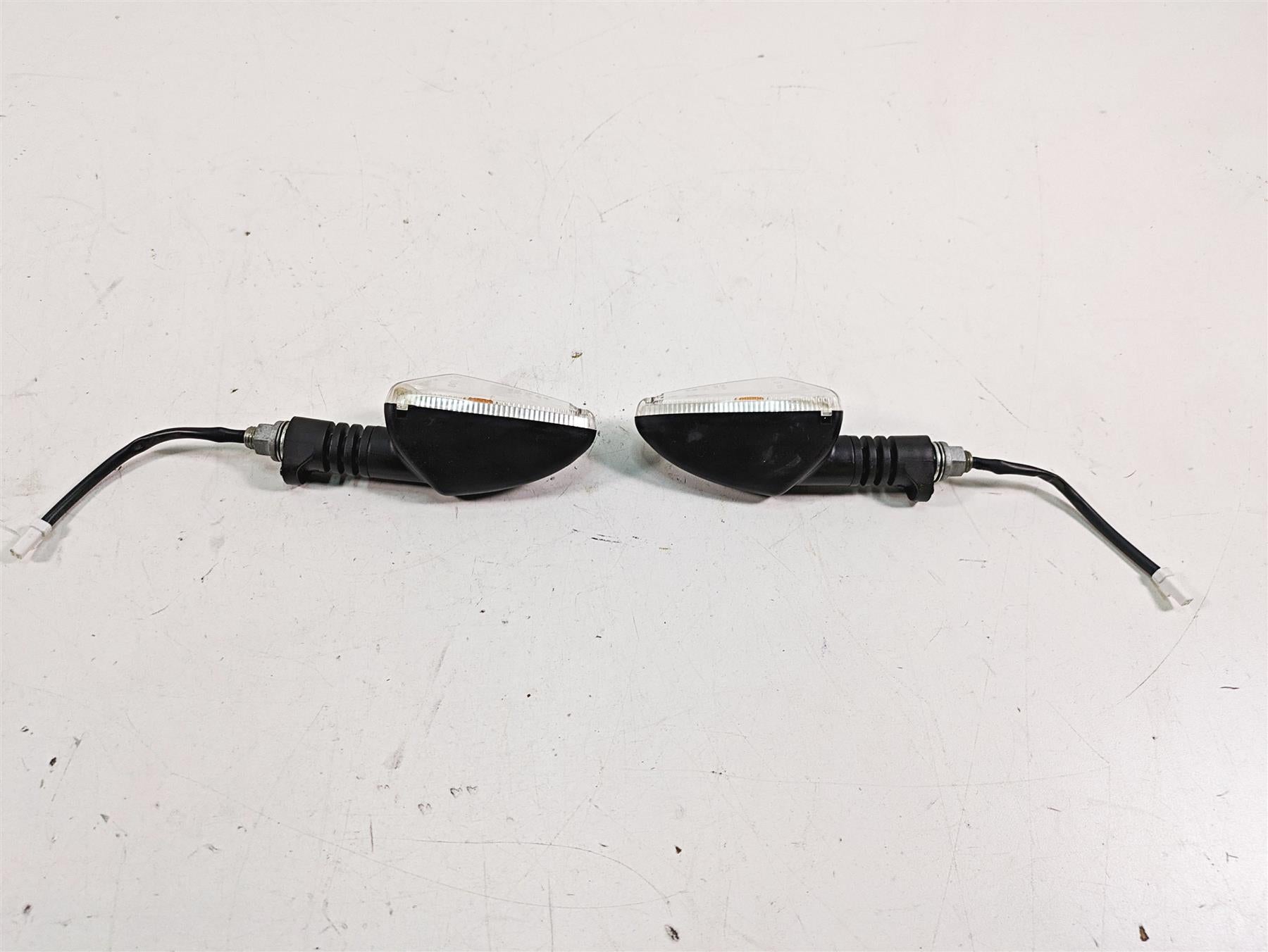 2018 KTM 1090 Adventure R Rear Turn Signal Blinker Set 78114025000 78114026000 {{ shop.shopifyCountryName }} - Mototech271