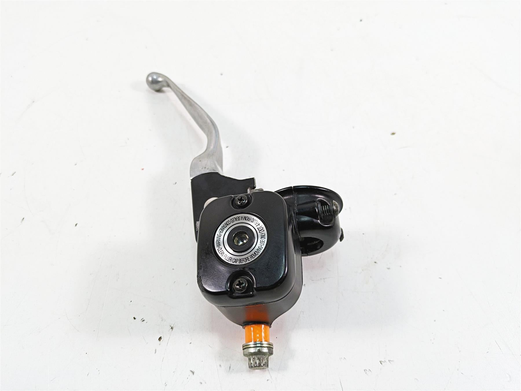 2006 Harley Softail FXSTSI Springer Front Brake Master Cylinder 9/16 45029-11D {{ shop.shopifyCountryName }} - Mototech271