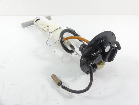 2013 Harley Davidson VRSCF Muscle Fuel Gas Petrol Pump -Tested Video 75310-07 {{ shop.shopifyCountryName }} - Mototech271