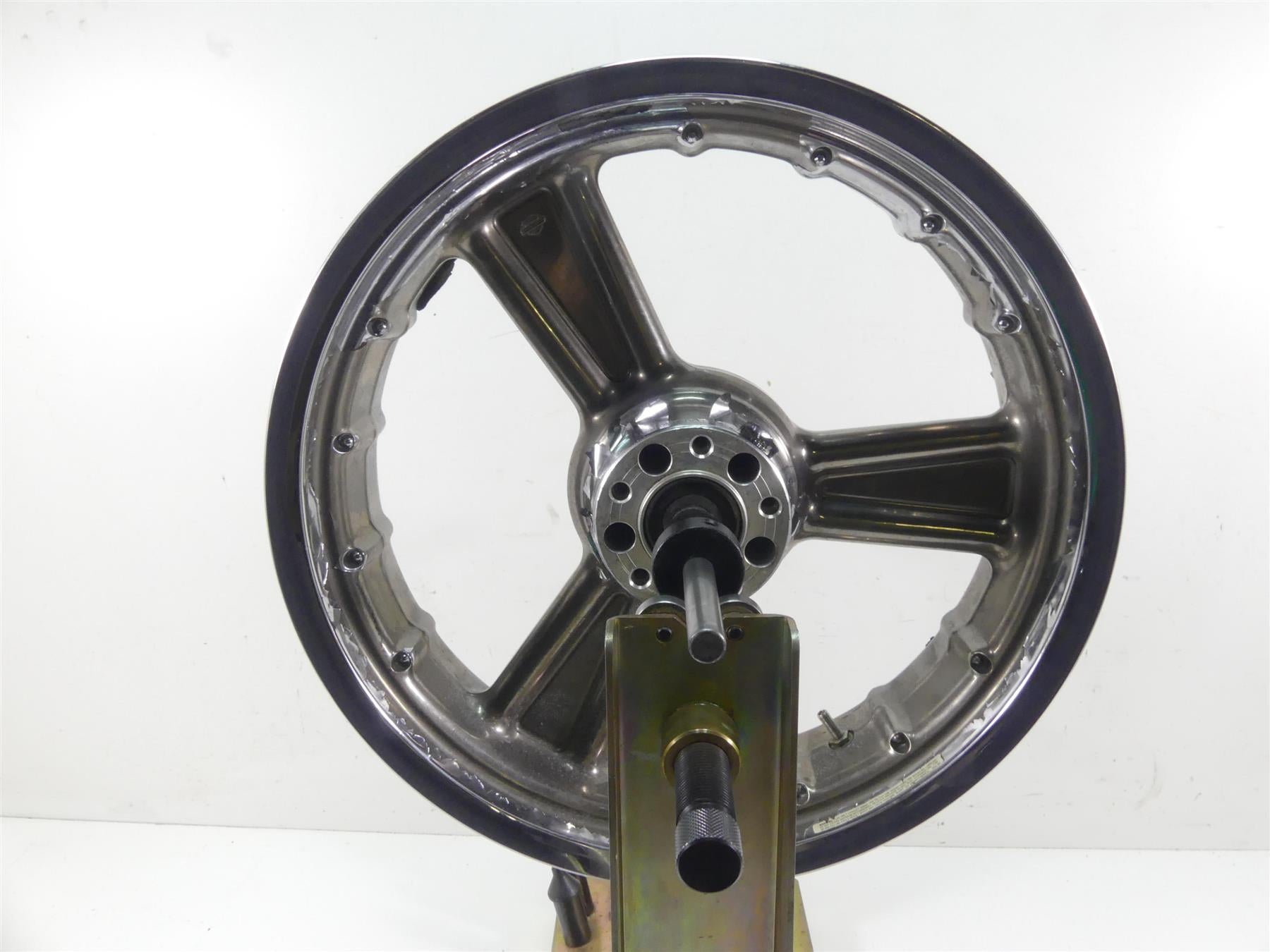 2004 Harley Softail FXSTD SE CVO Deuce Rear Wheel Rim 17x4.5 -Read 44566-07 {{ shop.shopifyCountryName }} - Mototech271