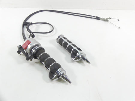 2007 Suzuki M109R VZR1800 Boulevard Right Control Switch Throttle 37200-48GA1 {{ shop.shopifyCountryName }} - Mototech271